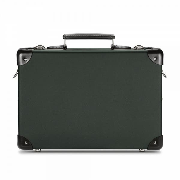 Выход очередного фильма о Джеймсе Бонде отмечен выпуском фотокамеры Leica Q2 007 Edition