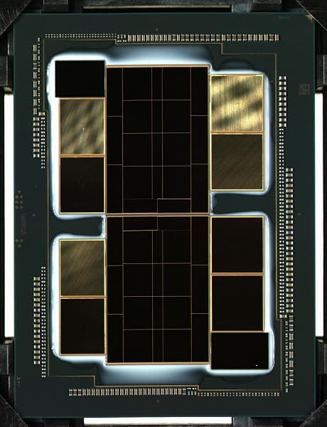 Самый чудовищный GPU, состоящий из 100 млрд транзисторов и 63 чипов. Intel раскрыла подробности Ponte Vecchio