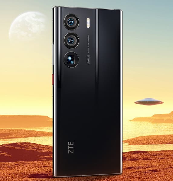 Экран AMOLED 120 Гц, камера-невидимка, Snapdragon 8 Gen 1 и ну очень много памяти. Подробности о ZTE Axon 40 Ultra Aerospace Edition