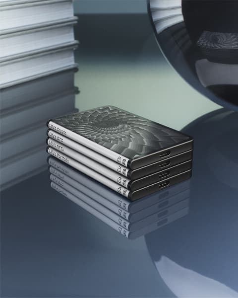 Ledger представила аппаратный крипто-кошелёк с сенсорным экраном