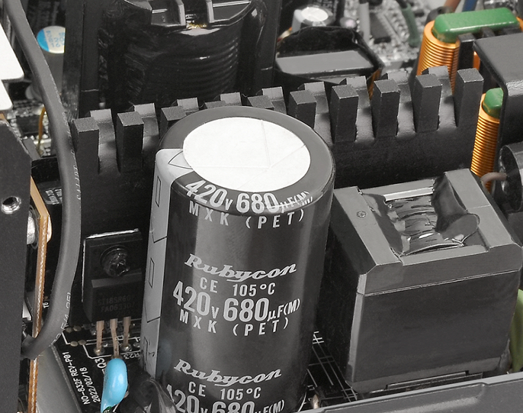 Подключить GeForce RTX 4090 без всяких опасных переходников. Представлены блоки питания Thermaltake GF3 ARGB