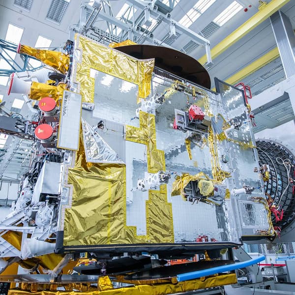 Созданный Россией ангольский спутник успешно заработал на орбите