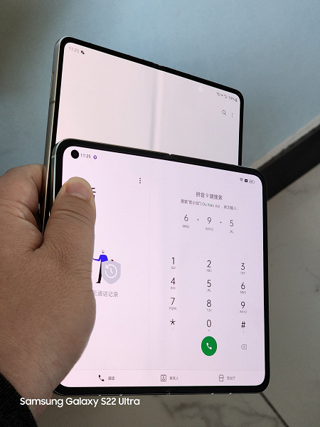 Ох уж эта складка: Oppo Find N2 и Samsung Galaxy Z Fold4 сравнили между собой на живых фото