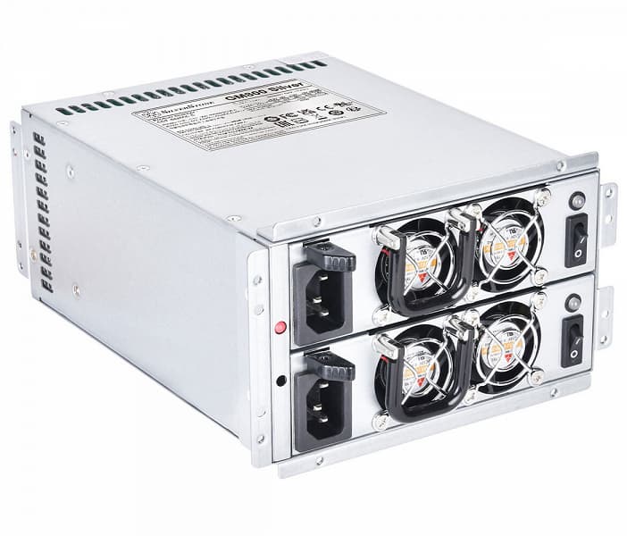 В блоках питания SilverStone GM реализовано резервирование с поддержкой горячей замены