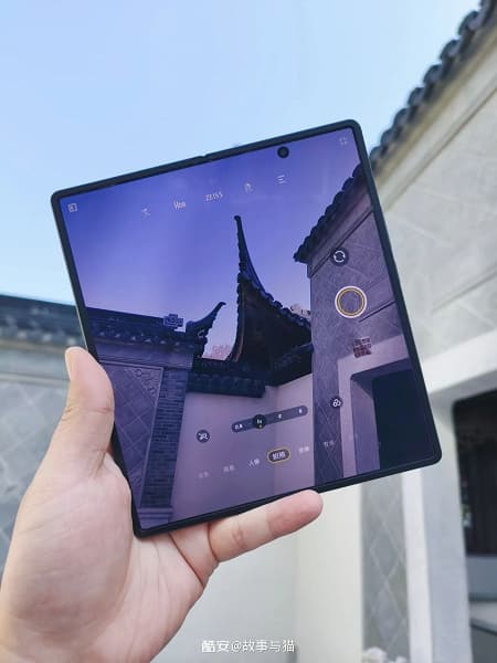 Первый складной смартфон Vivo стал хитом: его заказали 340 000 человек ещё до анонса