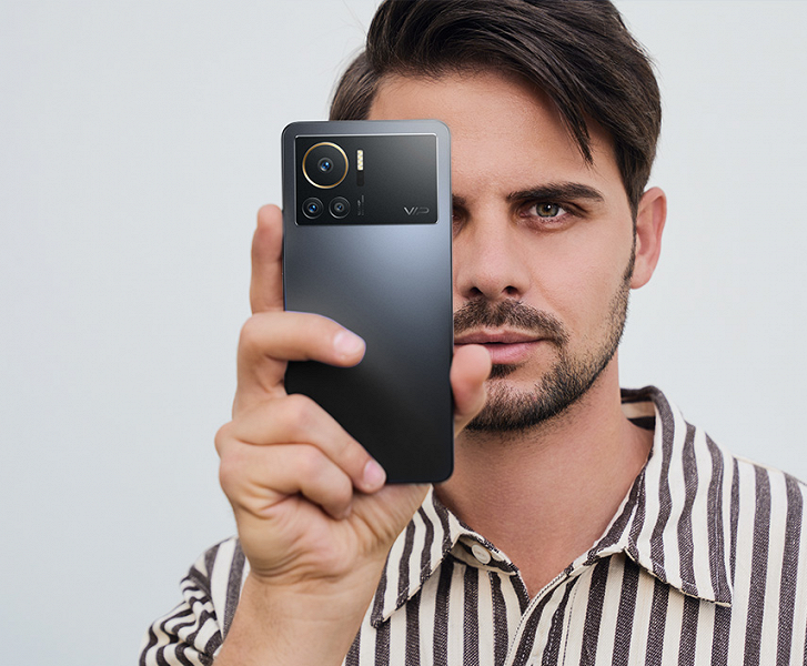 AMOLED, 120 Гц, 108 Мп, 120 Вт и NFC, недорого. «Народный» флагман Infinix Note 12 VIP прибыл в Россию, первым покупателям — заметная скидка