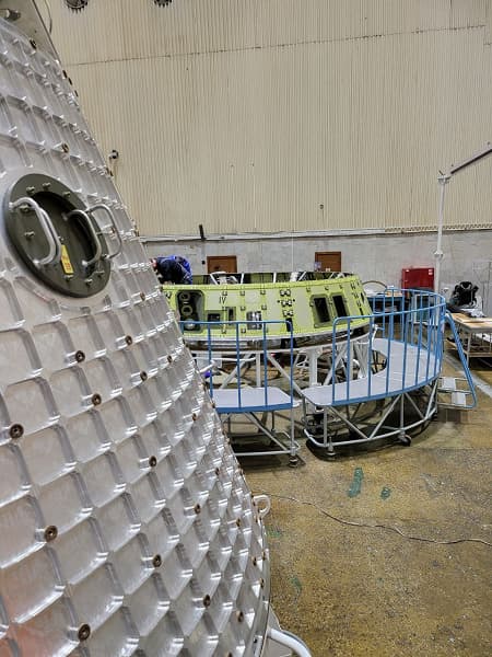 Дмитрий Рогозин показал фото пилотируемого «Орла» и российской орбитальной станции, которая готовится на замену МКС