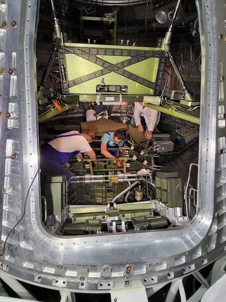 Дмитрий Рогозин показал фото пилотируемого «Орла» и российской орбитальной станции, которая готовится на замену МКС