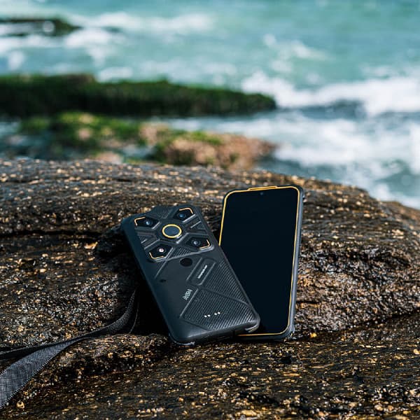 Тепловизор, ИК-камера, IP69K, NFC и лазерная указкка. Неубиваемый смартфон AGM Glory G1S доступен за 700 долларов