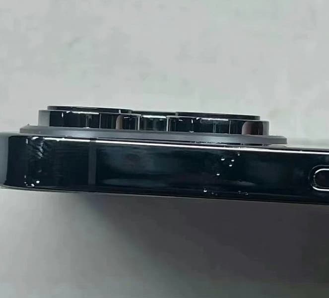 Огромная камера iPhone 14 Pro Max выступает более чем на 4 мм. Новые фото и чертёж