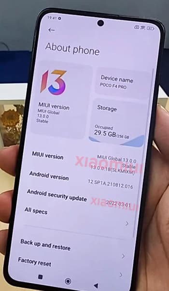 Уникальный смартфон Poco засветился на фото вживую. Мощный Poco F4 Pro на SoC MediaTek Dimensity 9000 так и не был запущен в серию