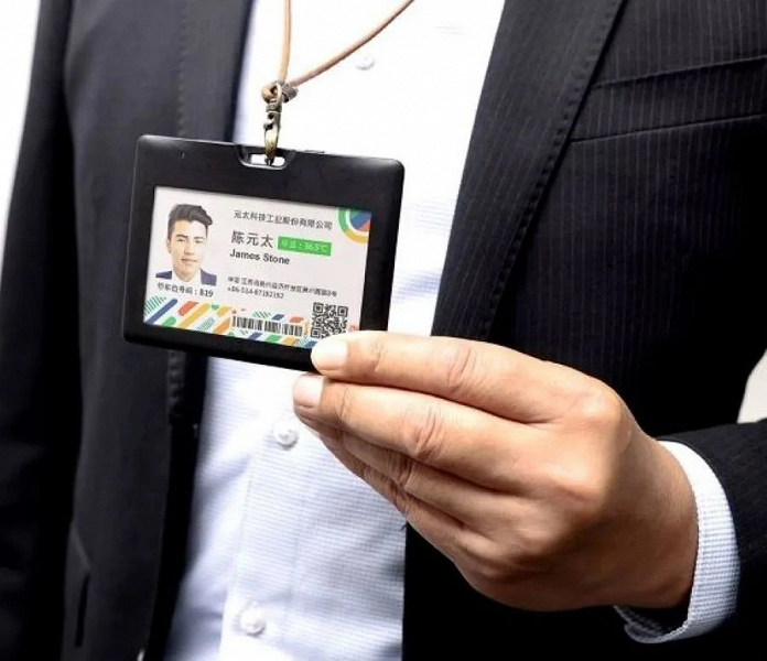 E Ink представила цифровые бейджи, таблички для дверей и другие сценарии использования своей бумаги на электронных чернилах