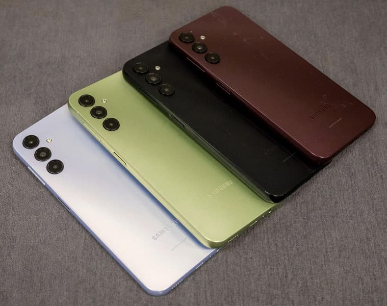 Сзади — флагман, спереди — бюджетник. Опубликованы живые фото Samsung Galaxy A14 5G