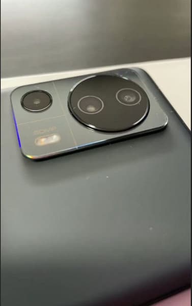 Вырез экрана а-ля Dynamic Island и Snapdragon 7 Gen 1. Живые фото и характеристики Xiaomi 13 Lite