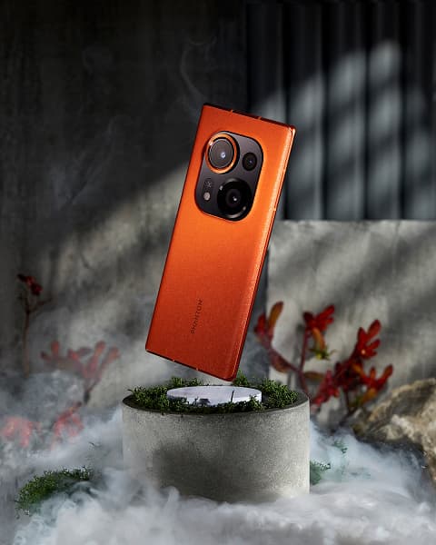 Первый в мире смартфон с выдвижным портретным объективом вышел в России. Tecno Phantom X2 Pro доступен по сниженной цене для первых покупателей