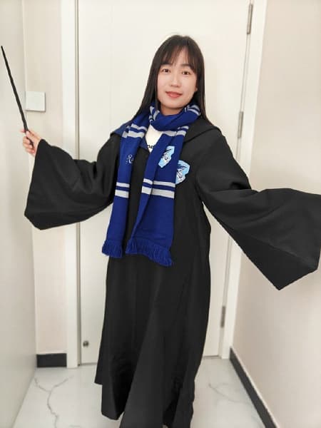 На презентации Redmi Note 12 Turbo обещают сюрприз: в приглашениях обнаружили аксессуары из вселенной Гарри Поттера