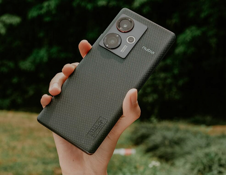 Цена Nubia Z50 на Snapdragon 8 Gen2 ещё более снизилась: самый бюджетный представитель класса флагманских смартфонов теперь стоит всего 362 доллара в Китае