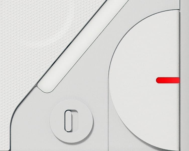 Phone (2) впервые представлен на выставке Nothing. Выход смартфона запланирован на лето.