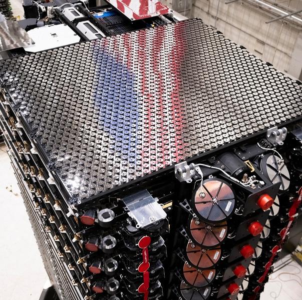 SpaceX приобретает у EchoStar радиочастоты за ,6 млрд для прямой глобальной спутниковой связи с мобильных телефонов