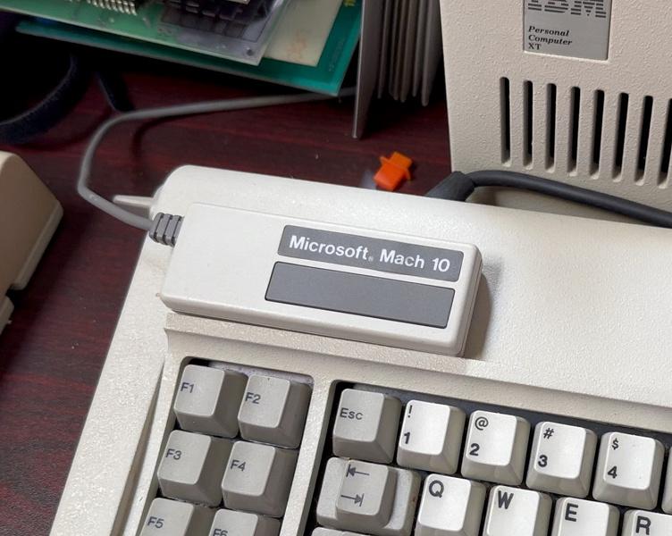Разработчик Windows назвал самый провальный продукт Microsoft — продано всего 11 копий, из которых 8 вернули Разработчик Windows назвал самый провальный продукт Microsoft — продано всего 11 копий, из которых 8 вернули
