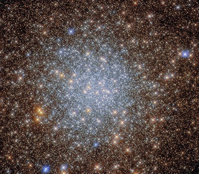 Млечный Путь поглощает древнее скопление NGC 6569, направляя его материю в центр Галактики