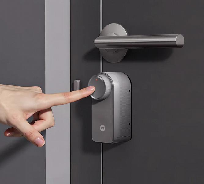 Xiaomi представила в Европе умный замок Self-Install, с установкой которого справится каждый