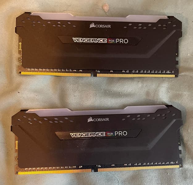 В мусорном баке обнаружили мощное железо: Core i7 и 64 ГБ оперативной памяти В мусорном баке обнаружили мощное железо: Core i7 и 64 ГБ оперативной памяти