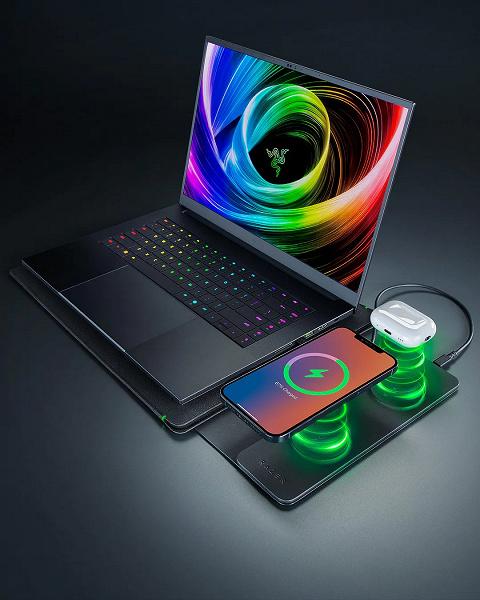 Анонсирован чехол Razer Laptop Sleeve со встроенной двойной беспроводной зарядкой Анонсирован чехол Razer Laptop Sleeve со встроенной двойной беспроводной зарядкой