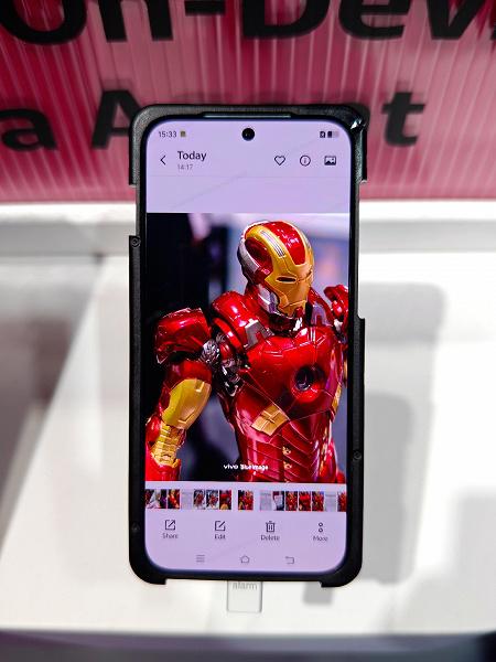 Vivo X300 Max с камерой Zeiss впервые показали вживую