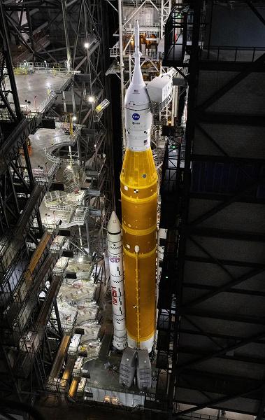 NASA официально утвердило запуск Artemis II: возвращение людей к Луне намечено на 1 апреля