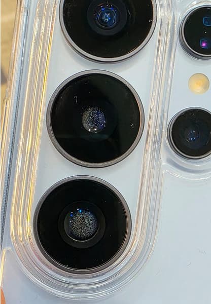 Брак в Samsung Galaxy S26 Ultra: камеры топового флагмана запотевают изнутри и мешают съемке Брак в Samsung Galaxy S26 Ultra: камеры топового флагмана запотевают изнутри и мешают съемке